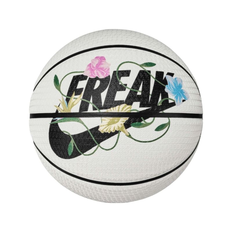 Nike Playground 8P 2.0 Freak Basketball