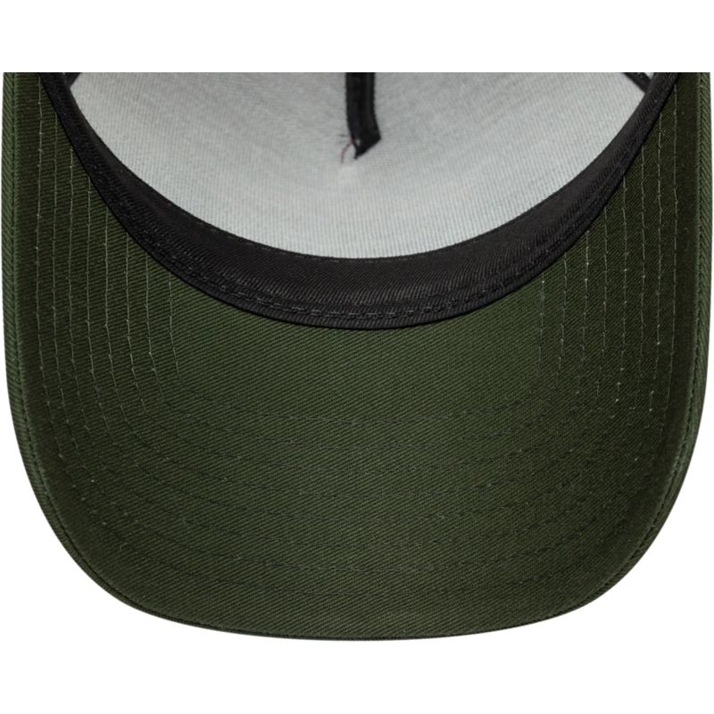New Era ANIMAL PATCH TRUCKER Freizeitkappe
