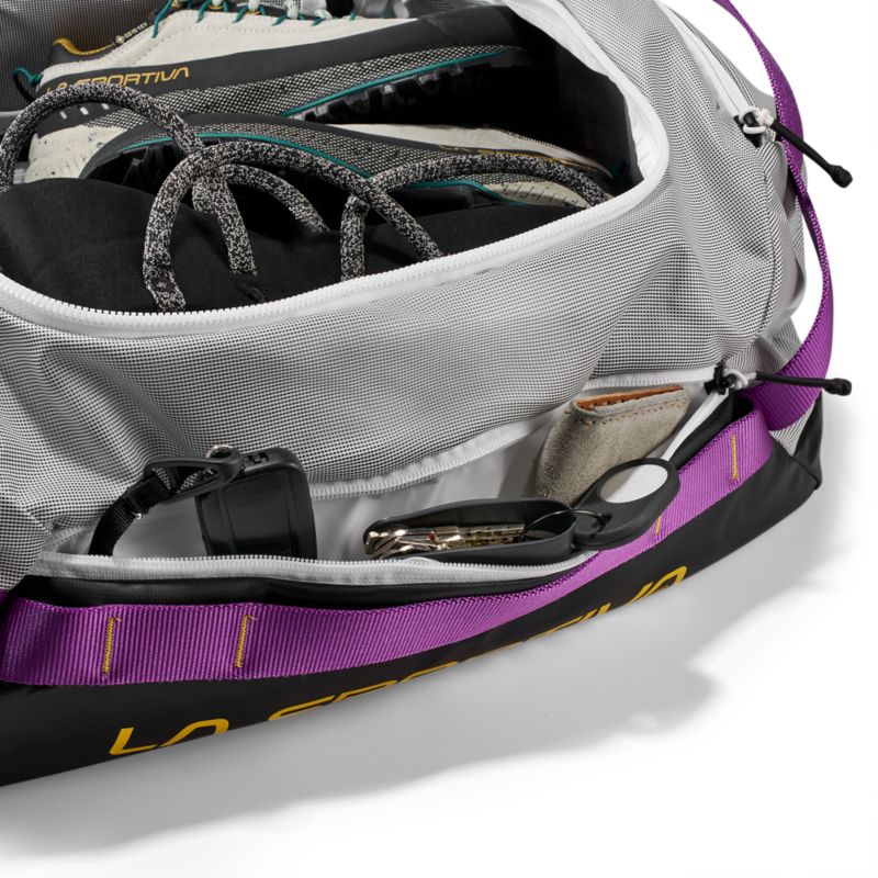 La Sportiva Nomad 40 Duffel Bag bag